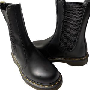 Dr Martens 2976 Hi Smooth Leather Chelsea Boots W/Size 5 M/ Size 4 NEW